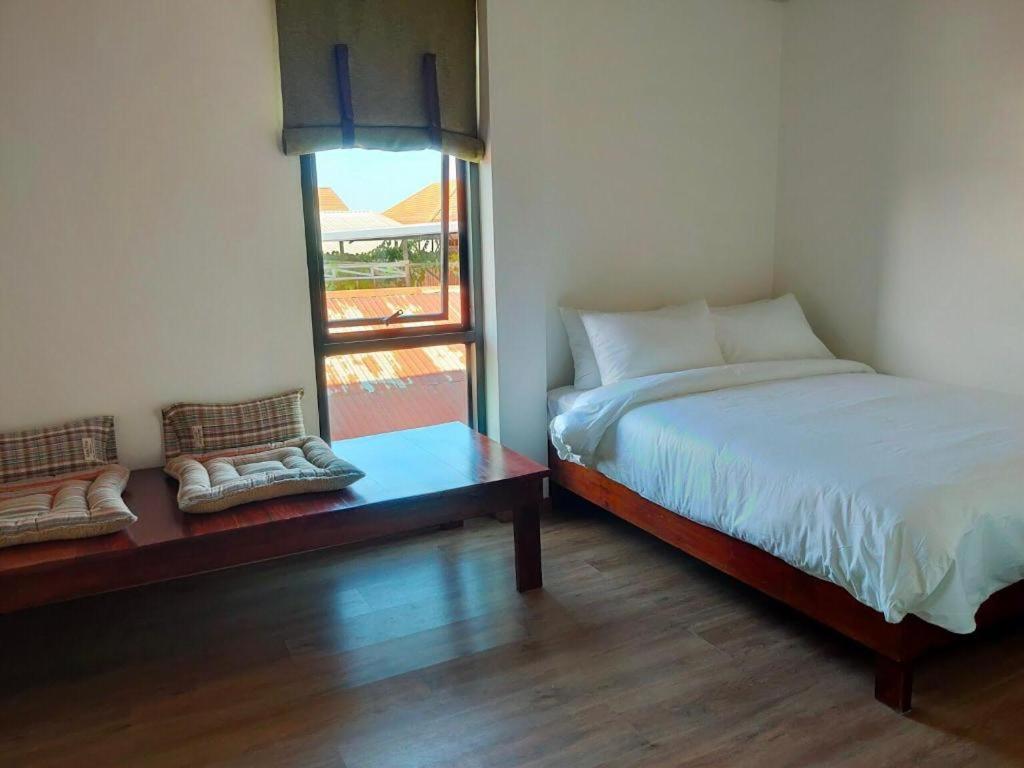 ทัยธารา เชียงคาน Hotel ภายนอก รูปภาพ